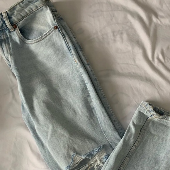 Jeans - Picture 2 of 2